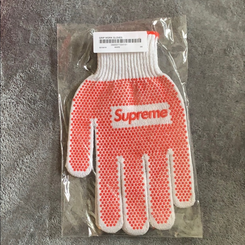 Supreme grip work gloves